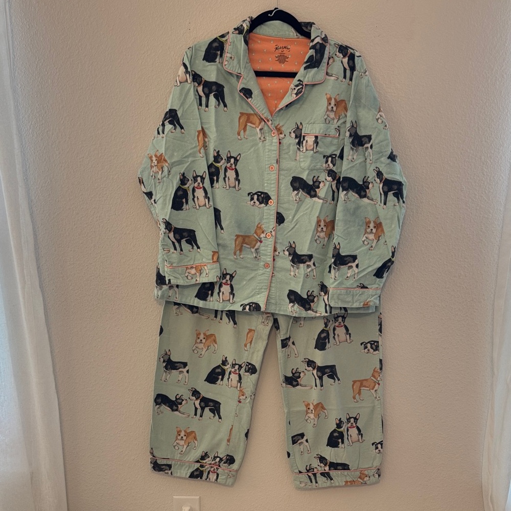 Nick & Nora Pajama Set with Dog Pattern